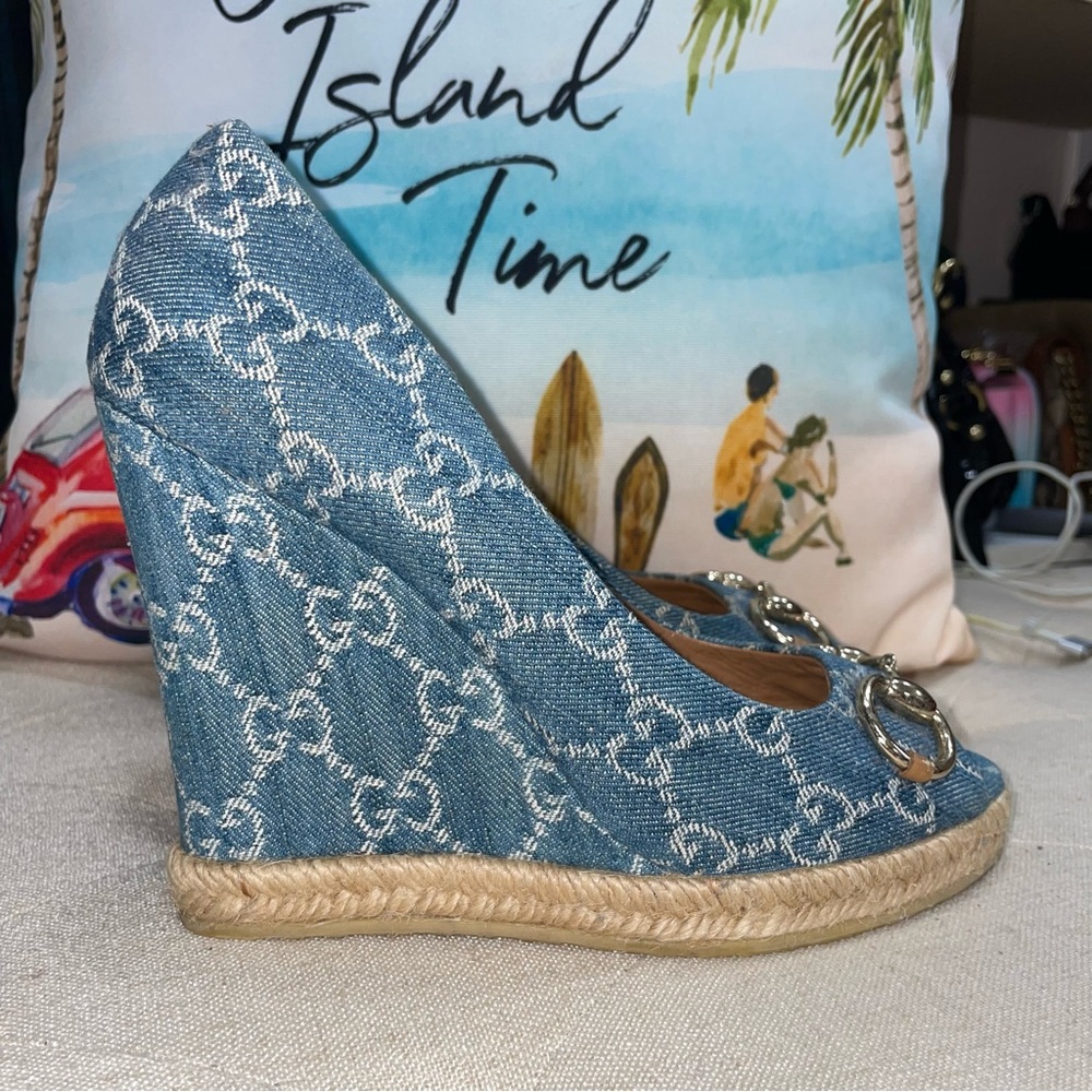 Gucci Blue GG Denim Horsebit Espadrille Wedges Size 38
Excellent Condition - Picture 6 of 11